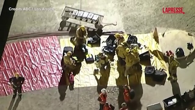 Los Angeles, crolla tunnel in costruzione: operai intrappolati