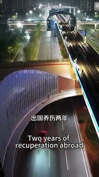 The end of the story. Yun Linlang, the real eldest daughter of the Yun family, returned from her illness and found that her fiancé's younger brother had all turned against Bai Lianhua. She sneered and broke off the engagement, faked her death and fought b