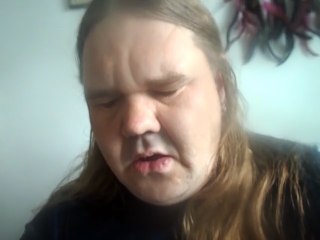 Minä Olen Minä Enkä Muuksi Muutu