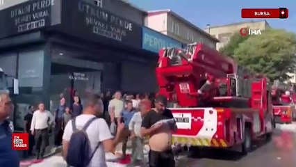 Bursa'da yangını müdahale eden itfaiye ekiplerine saldırdılar
