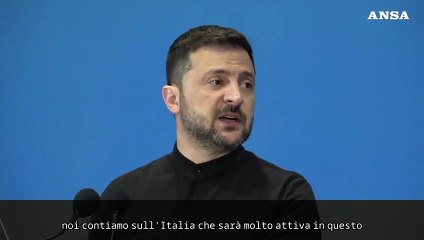 Zelensky: "Serve un piano Marshall per ricostruire l'Ucraina"