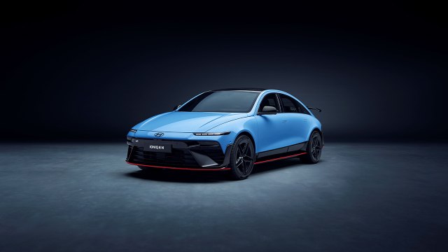 [기업] 현대차, '고성능 전기차' 아이오닉 6 N 최초 공개 / YTN