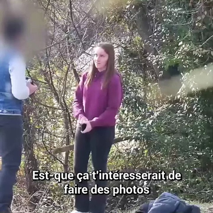 Un photographe flirt avec une jeune fille de 14 ans 😨