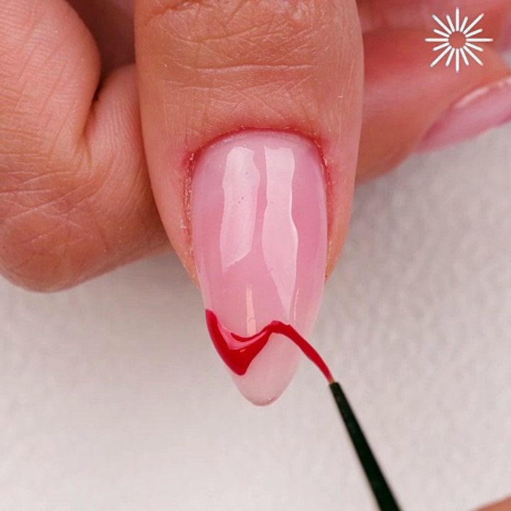 Your holiday nails just got an upgrade🎅💅