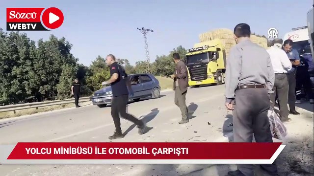 Yolcu minibüsü ile otomobil çarpıştı