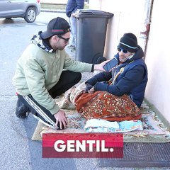 Émouvant   Retrouvailles entre un SDF et son chien 🥹