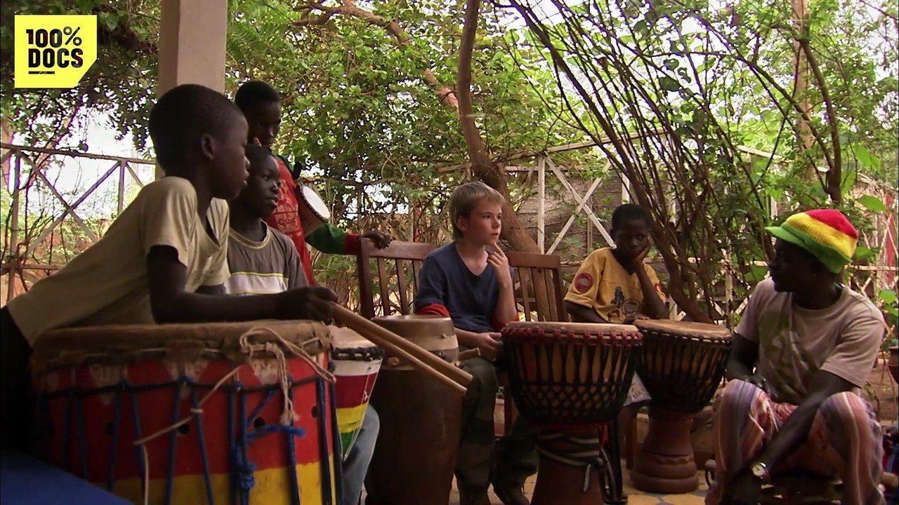 À 11 ans, il voyage seul en Afrique de lOuest