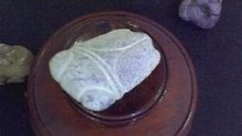 玉蟬   紅山珍寶 玉而富