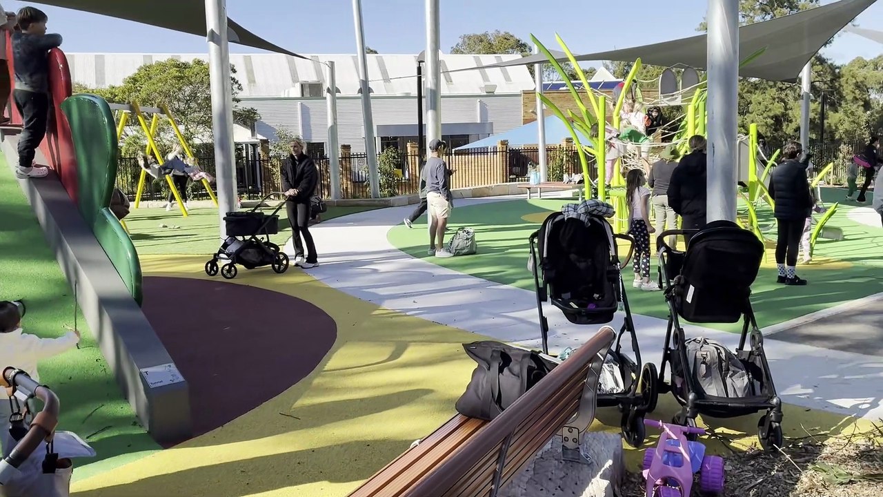 Waratah Park Sutherland Playground