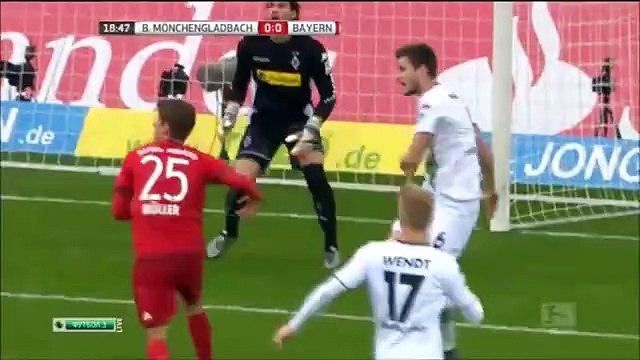 Borussia Monchengladbach 3-1 Bayern Munich - Goals and Highlights (6/12/2015)