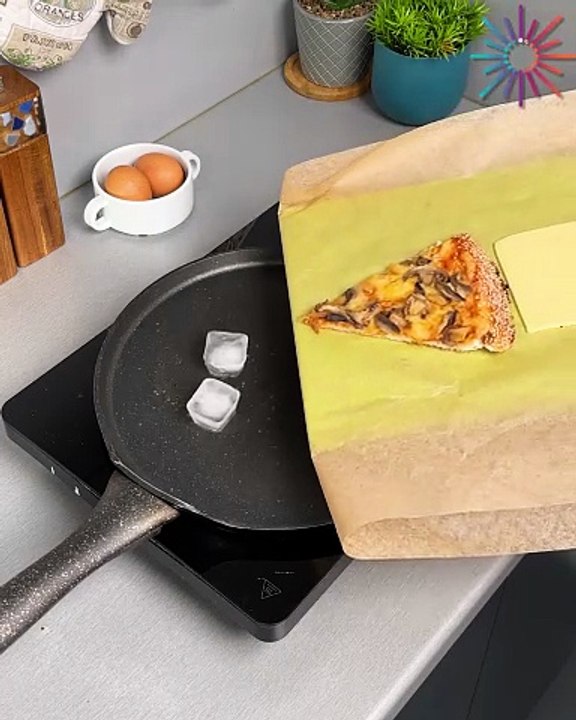 Hack on how to cook leftover pizza👨‍🍳🍕