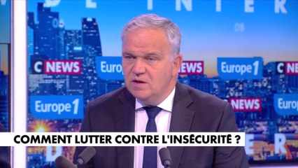François-Noël Buffet : «Les maires sont aujourd'hui à portée de violence»
