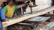 2x20 boards for the Cutting Engineering House with a Sawmill Machine