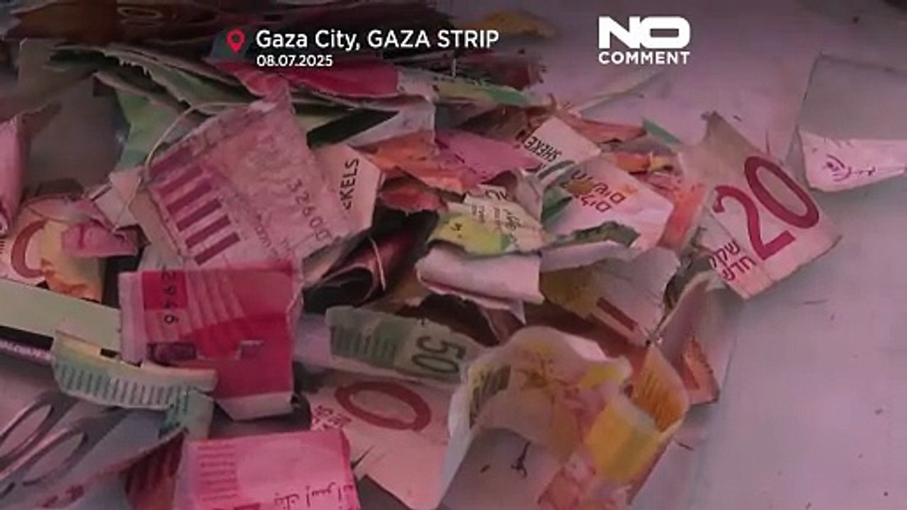 Bargeldmangel zwingt Gazaner, hohen Preis für eigenes Geld zu zahlen