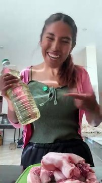 ALBERTINA ENSEÑA COMO HACER MANTECA