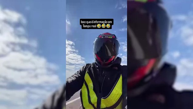 Impressionante: Motociclista se filmava na PRc-467 e flagra acidente com Sandero em Cascavel