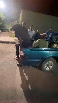 Ejército detiene conductor de camioneta con seis nacionales haitianos en condición migratoria irregular en Mao