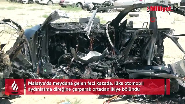 Tesla ortadan ikiye bölündü! Feci kazada iki hemşire hayatını kaybetti