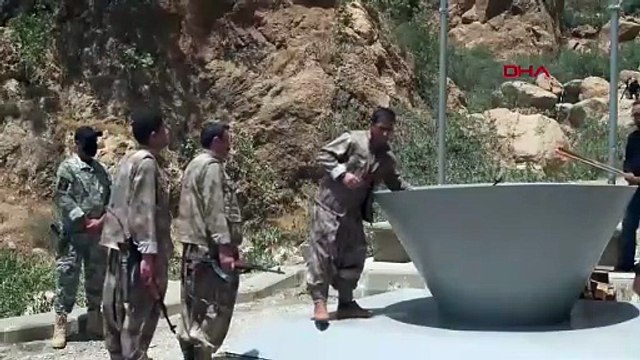 Terör örgütü PKK'dan 'silah imha' görüntüleri