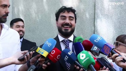 Bronca de Alvise con los medios al salir del Supremo