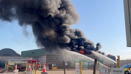 Smoke fills Medway's sky as crews battle business park fire