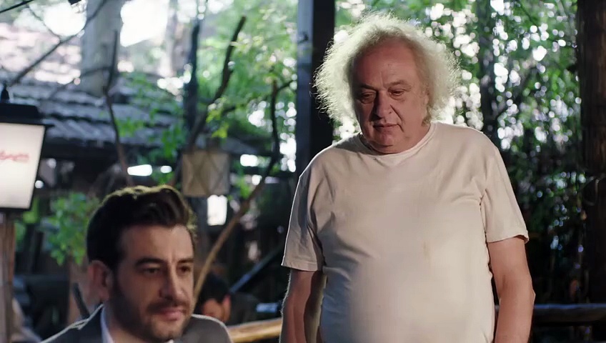 Pamtim Samo Sretne Dane (2023)