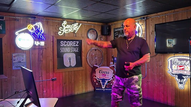 JUDAS PRIEST - HELLION, ELECTRIC EYE (PERFORMED LIVE AT THE SCOREZ))