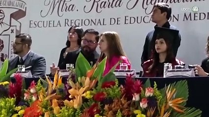 Más de 500 estudiantes se gradúan de la EREMSO con Karla Planter como madrina