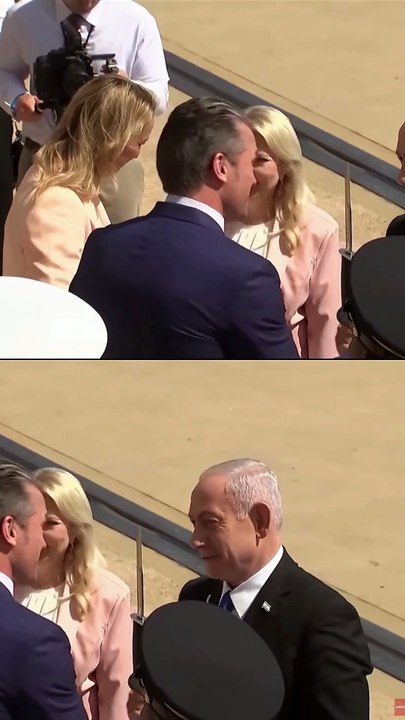 Benjamin Netanyahu with Pete Hegseth during Pentagon