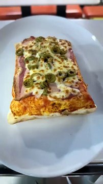 GooD FooD GooD MooD Tacos and Burgers – A Perfect Pairing for Every Craving #GoodFoodGoodMood #TacosAndBurgers #FoodLovers #ComfortFood #foodies