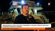 Navegar bajo la luna llena en el Catamarán, la apuesta turística que sigue atrayendo visitantes