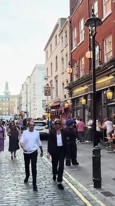 🇬🇧 No commentary, just pure London 4k vibes 🎧🚶