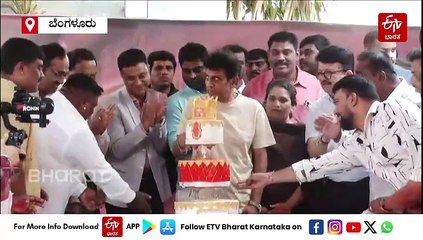 ಶಿವಣ್ಣನಿಗೆ ಚಿಕಿತ್ಸೆ ನೀಡಿದ ಅಮೆರಿಕ ವೈದ್ಯರು ಕರುನಾಡಿಗೆ ಆಗಮನ​: ಕುಟುಂಬಸ್ಥರು, ಅಭಿಮಾನಿಗಳಿಂದ ಸನ್ಮಾನ