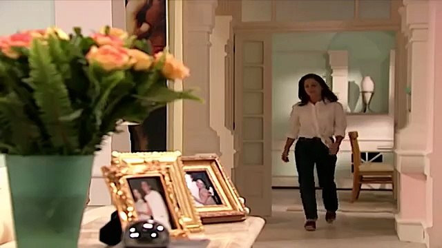 Novela Por Amor (1997) - Laura conta para Eduarda que está grávida de Marcelo