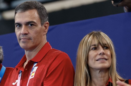 Editorial de Llamas. La hipocresía del PSOE con la prostitución, saunas y violadores