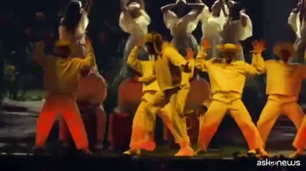 Bad Bunny inaugura serie di concerti nella sua Porto Rico