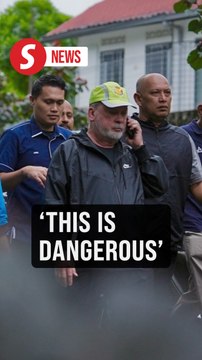 King walks 3.2km to inspect KL's Jalan Gallagher, highlights litter, clogged drains