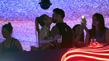 Marta Riesco y Alejandro Caraza siguen exprimiendo al máximo su amor