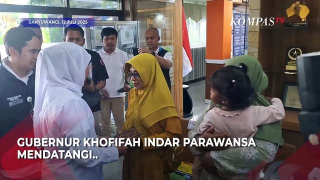 Tangis Pecah Keluarga Korban Kapal Tenggelam Depan Gubernur Khofifah