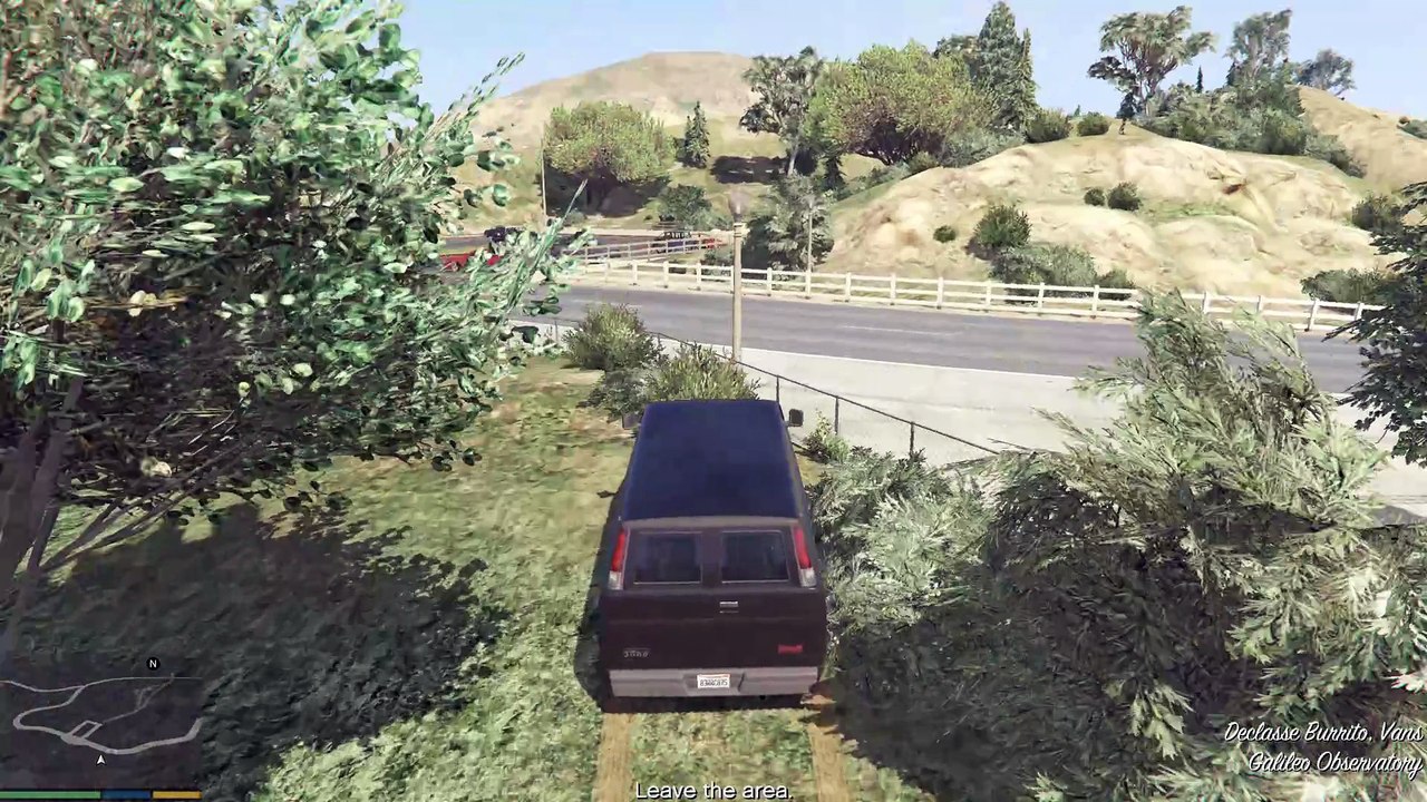 Michael Destroyed the Vehicle After Crashing Plane – GTA V Epic Action