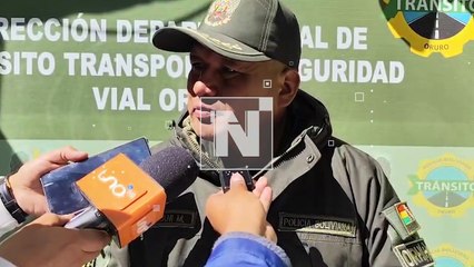 Volcó y dejó abandonado su vehículo en la zona de cementerio en Oruro