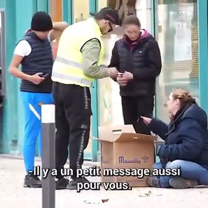 Offrir des colis surprises à des SDF 😍
