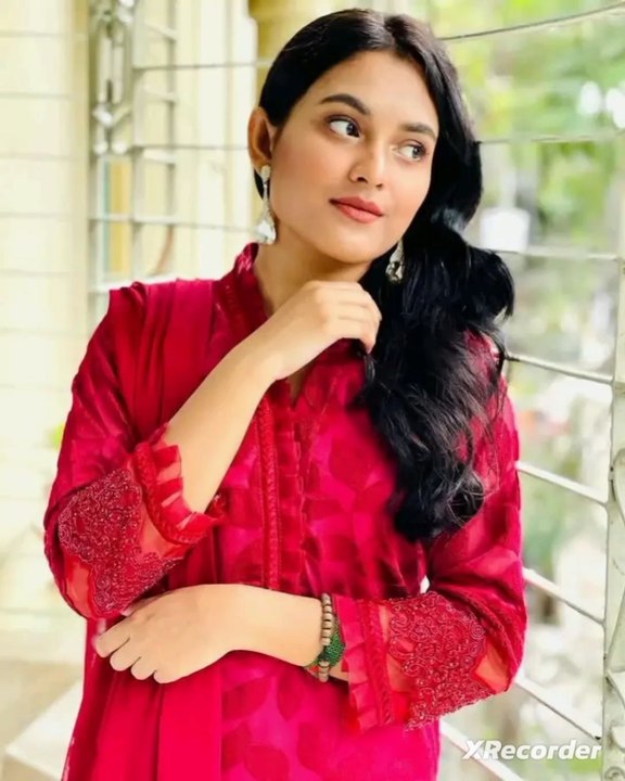 তটিনী