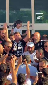 Orkun Kökçü Beşiktaş taraftarına ilk üçlüyü çektirdi!