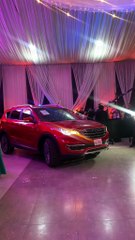 Si no te regalan un auto 0KM el día de tu boda… entonces hermana, ¡ahí no es