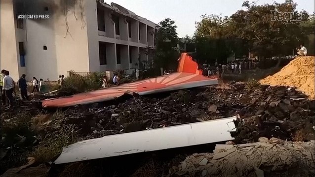 Cause Revealed of Air India Plane Crash: Fuel Was Turned Off and 1 Pilot Blamed the Other, Preliminary Report Shows