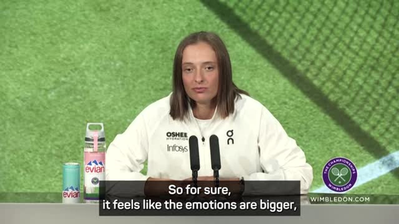 Winning grand slam on grass 'makes it more special' - Swiatek