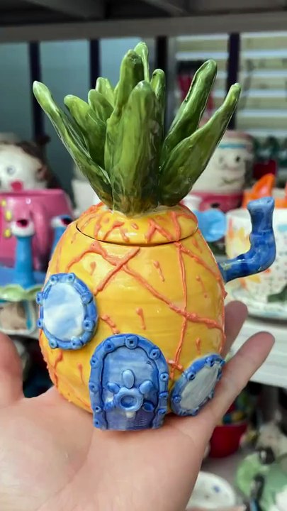SpongeBob SquarePants Pineapple House