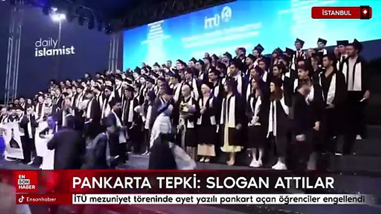 İTÜ mezuniyet töreninde ayet yazılı pankart açan öğrenciler engellendi