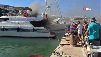 Çeşme'de lüks yatta yangın: Yattan geriye külleri kaldı!